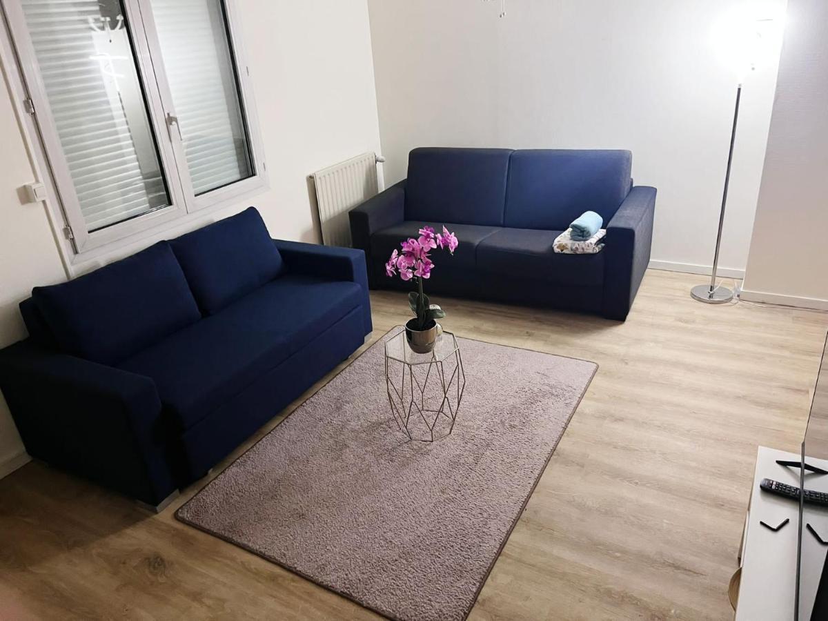Logement Entier Chambre+Salon + Jardin & Terrasse Les Ulis Extérieur photo
