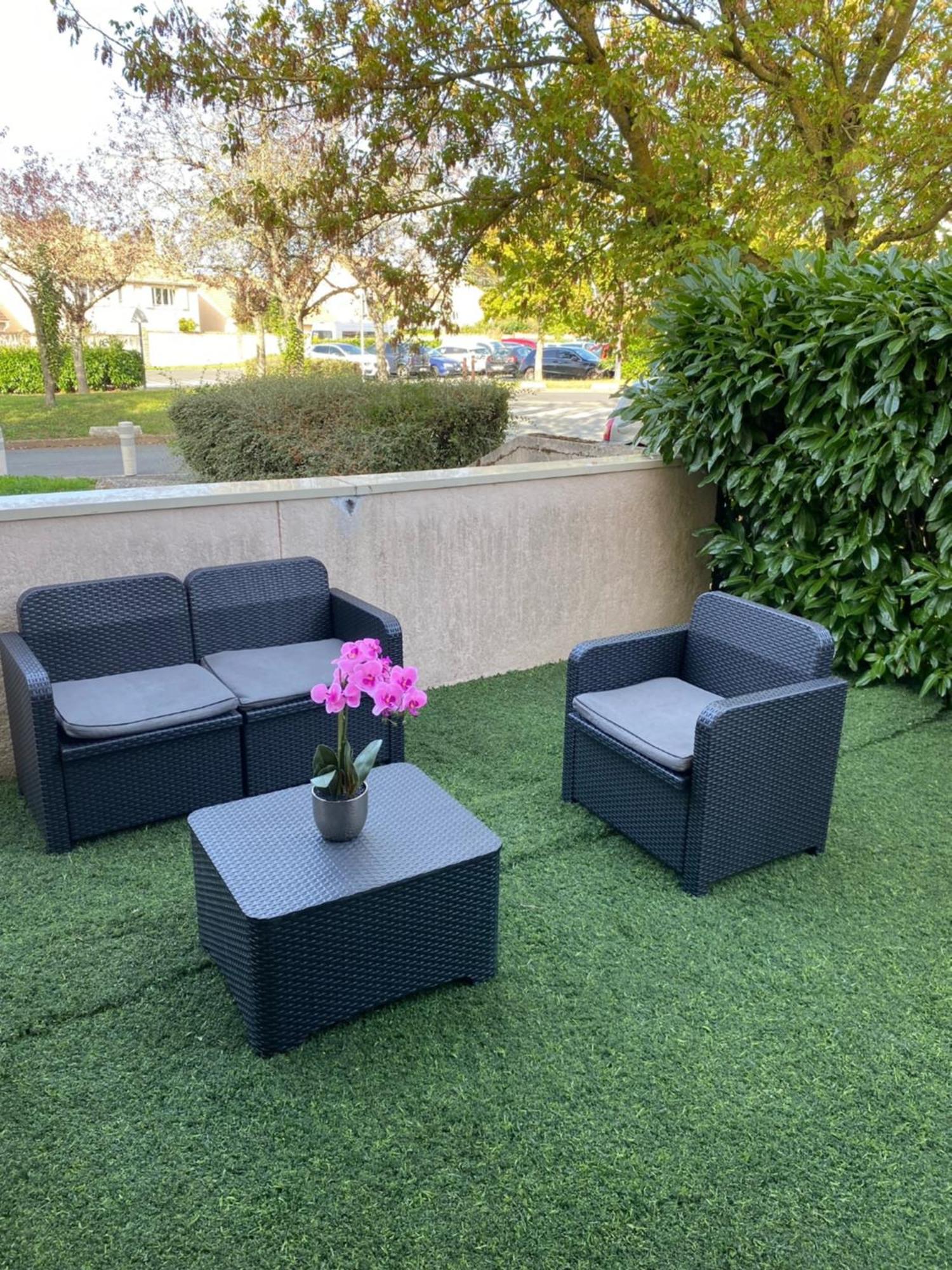 Logement Entier Chambre+Salon + Jardin & Terrasse Les Ulis Extérieur photo